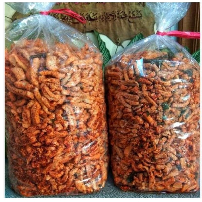 

MURAH Basreng Pedas Daun Jeruk dan Makaroni Spiral Pedas Daun Jeruk [ camilan kiloan bisa COD ]