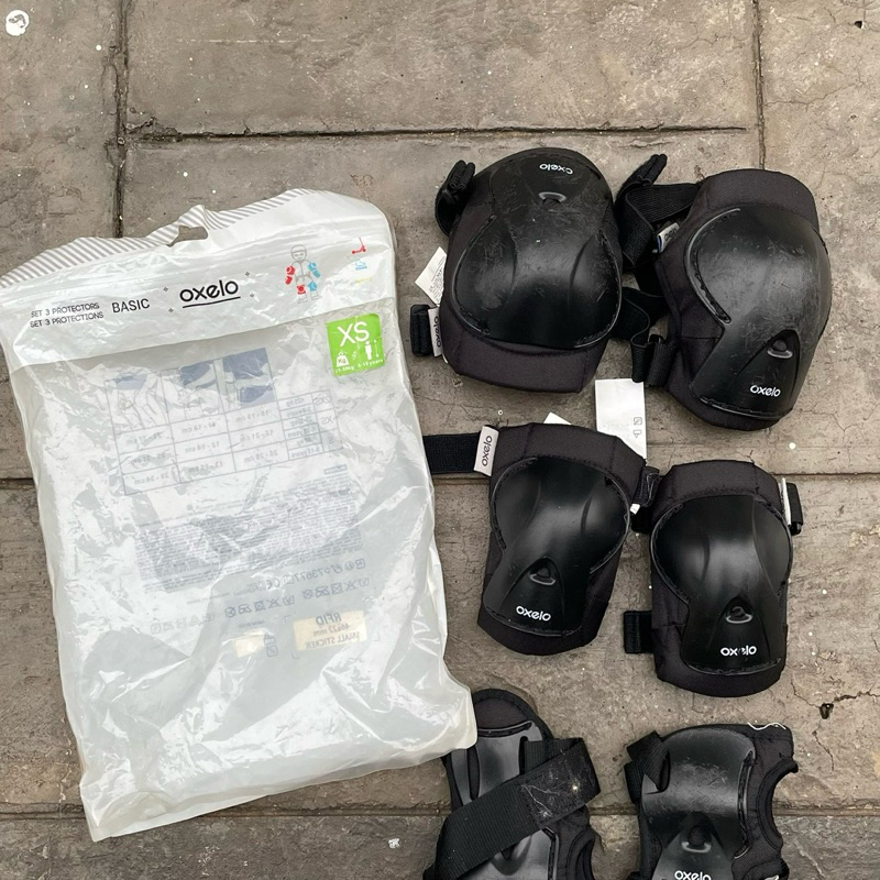 Preloved - 3 Set Kids (XS) Inline Skate Hitam Protector Oxelo Decathlon
