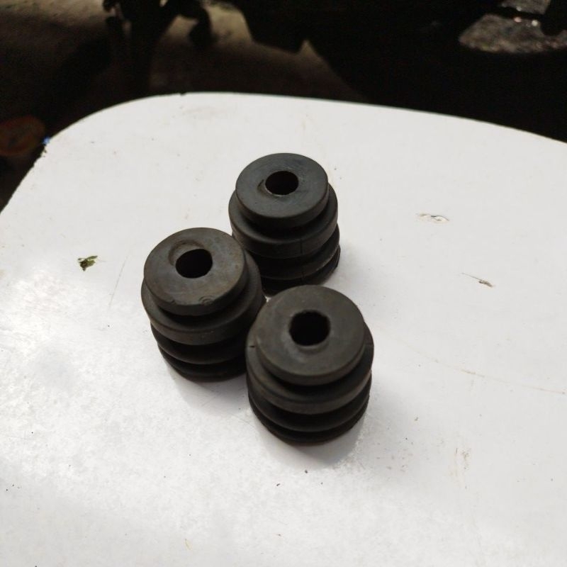 karet tatakan mesin kompresor ac split