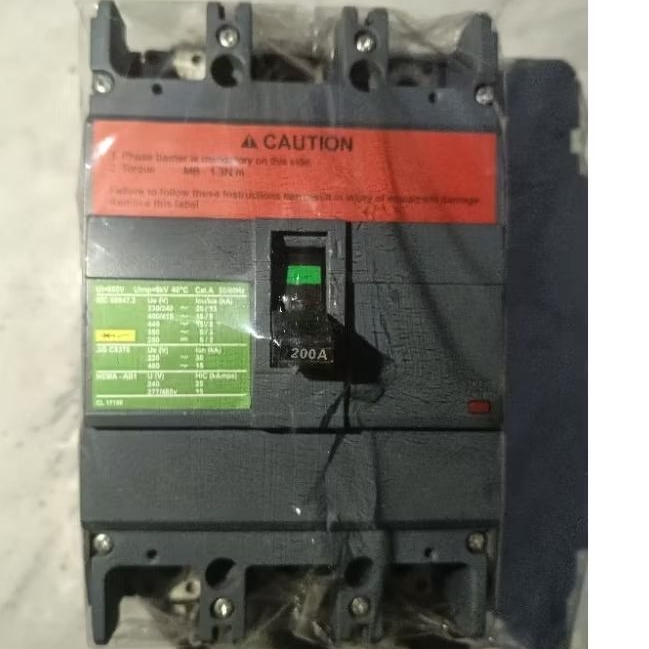 mccb.  125A  160A 200A 250A original