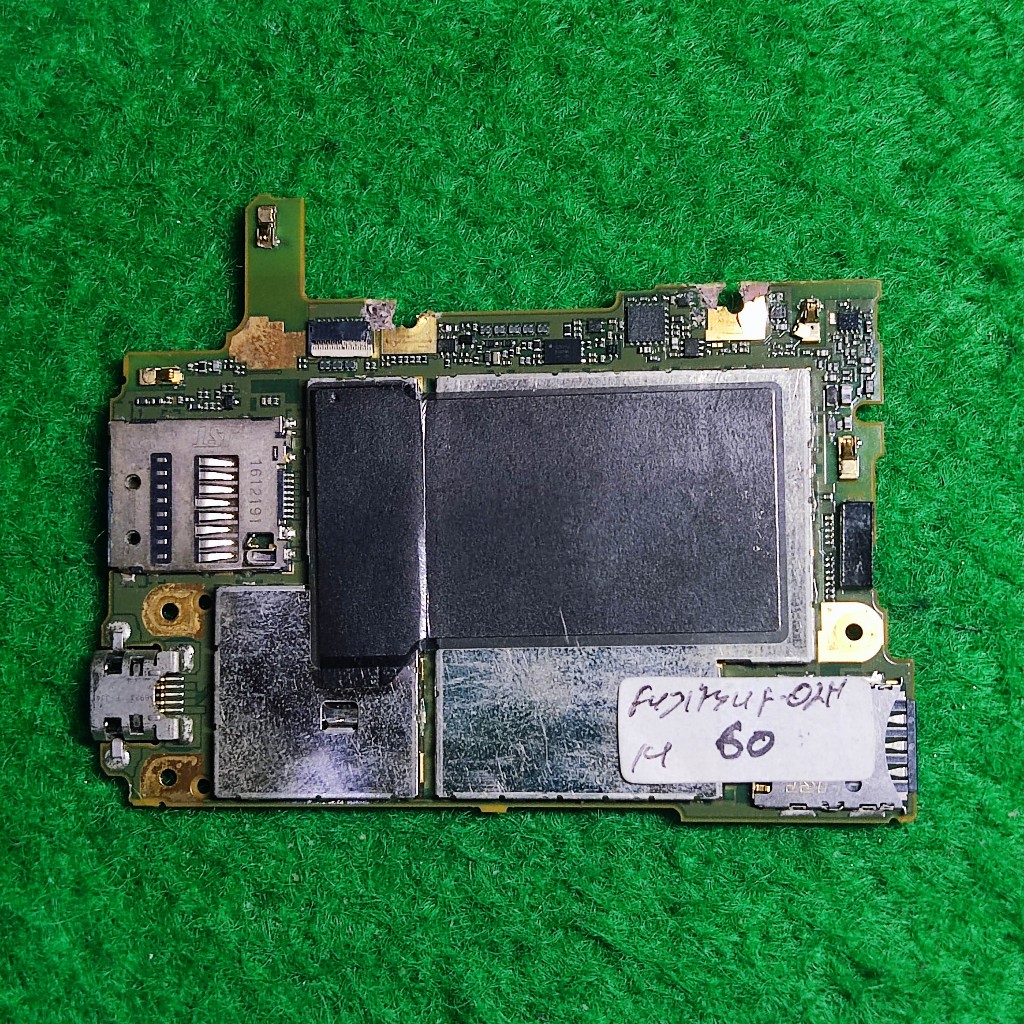 Mesin Fujitsu Arrows NX F-02H Mati Copotan