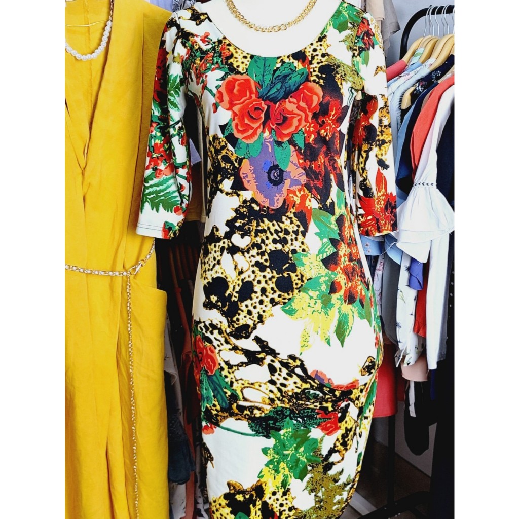 Gaun Dress Bodycon Putih Bunga