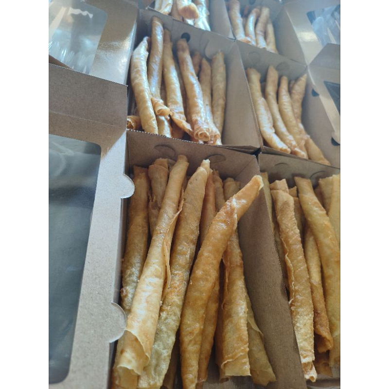 

cheese roll stik isi 10
