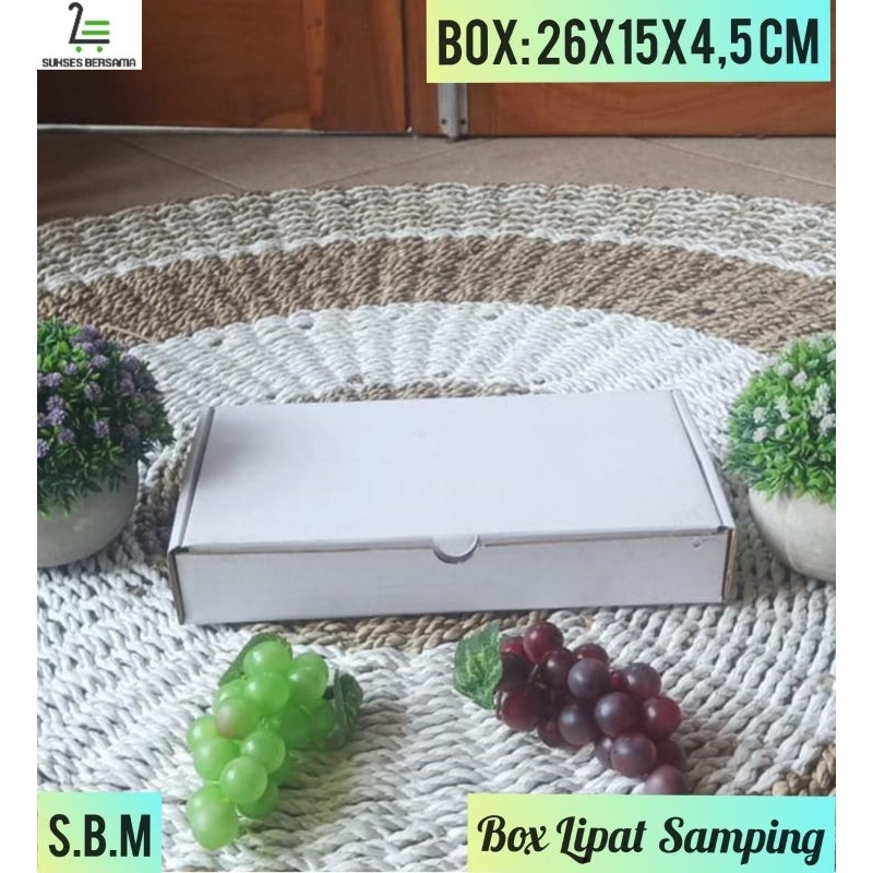 

Box 26x15x4.5cm(Putih)/Kardus/Hampers/Paking