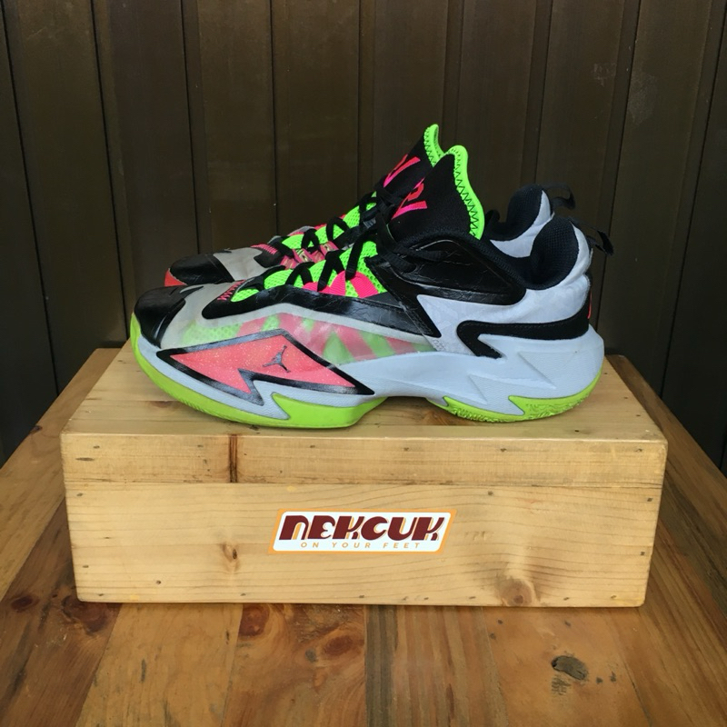 SEPATU BASKET AJ WESTBROOK ONE TAKE 3 (Size 40)