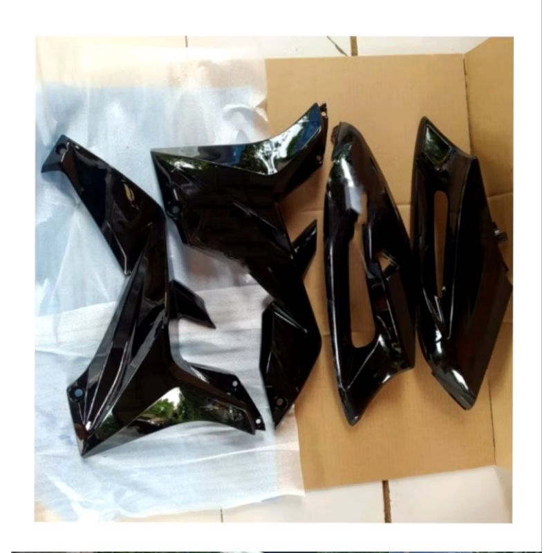 sayap atas bawah kanan kiri Blade lama/Blade kecil hitam