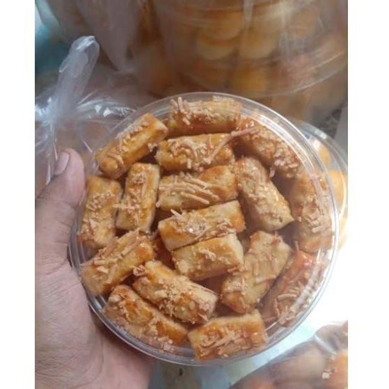 

KASTENGEL HOMEMADE KUE KERING LEBARAN MUPRUL