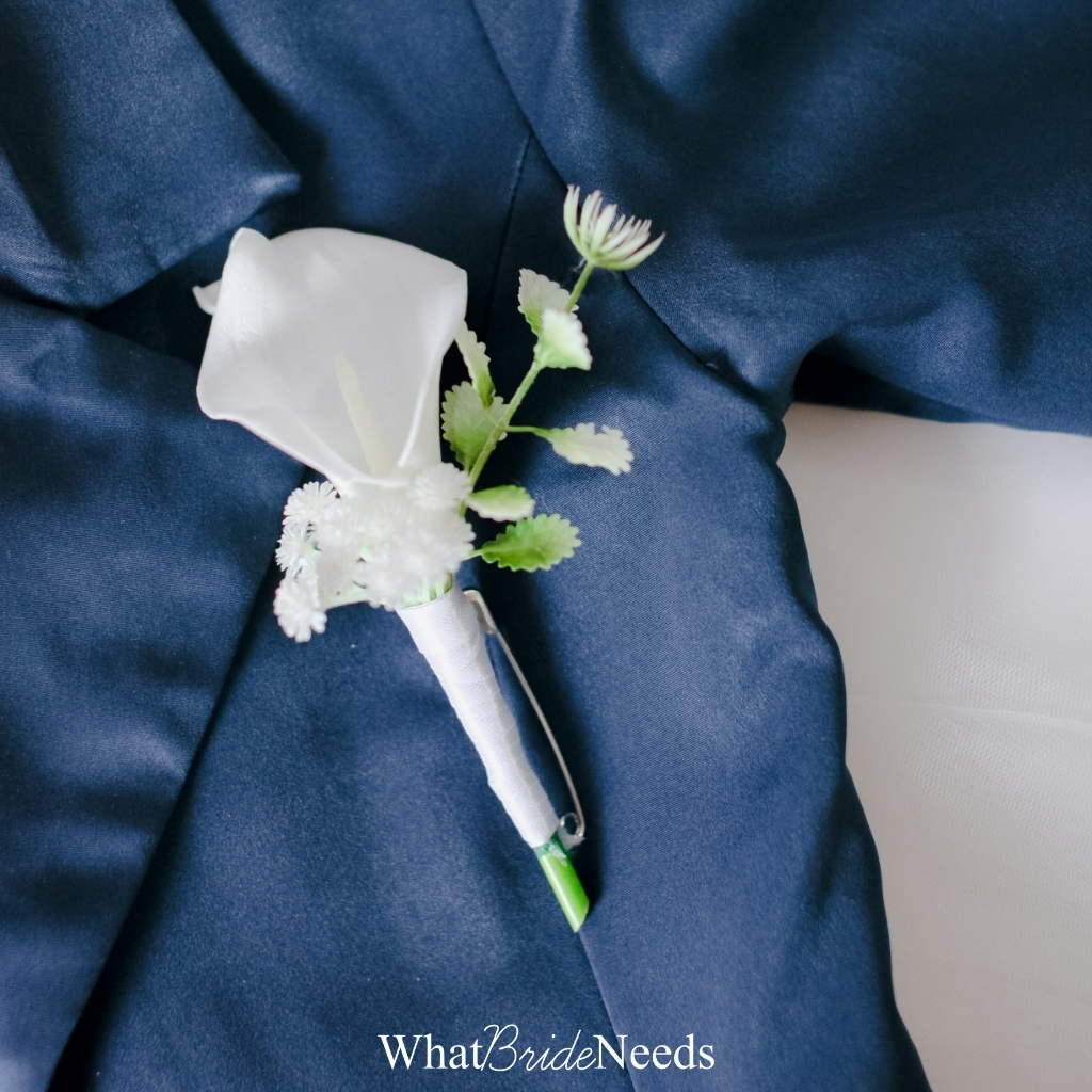 What Bride Needs | Boutonniere Wedding | Rangkaian Bunga/Pin Bunga/Pin & Bros Jas Pria