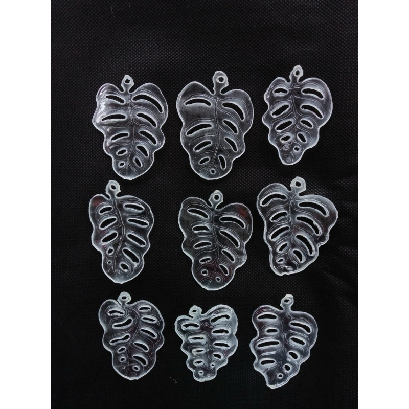 Kerajinan Daun Monstera dari limbah botol plastik (Saga Craft) 10 pcs