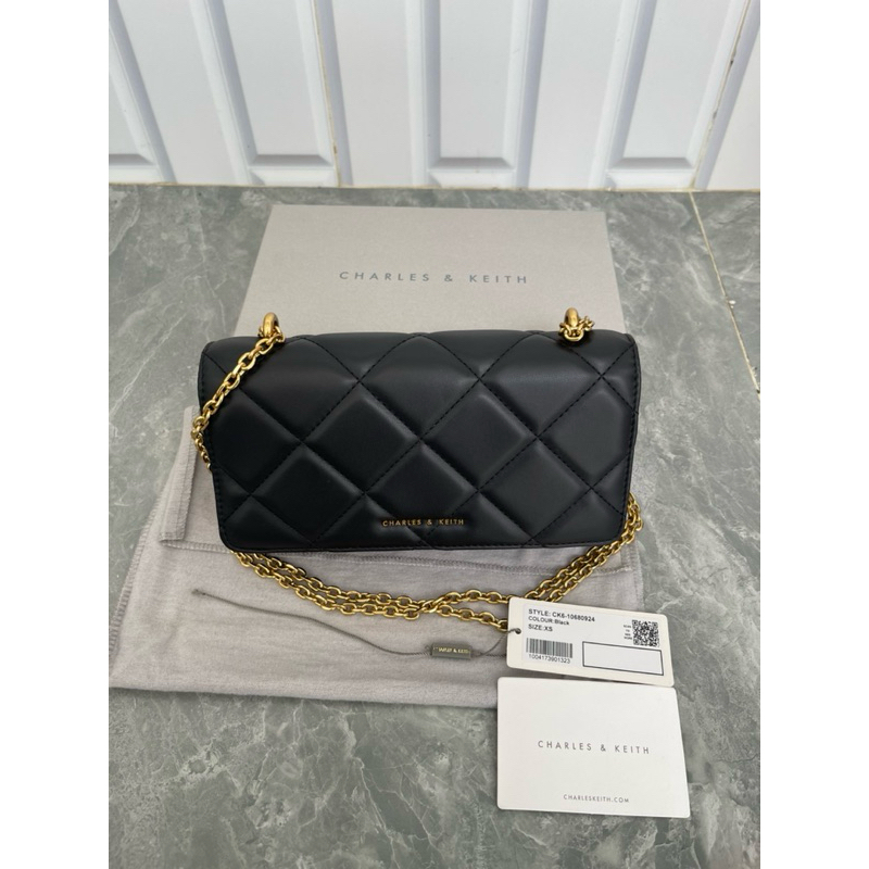 pl tas charles and keith