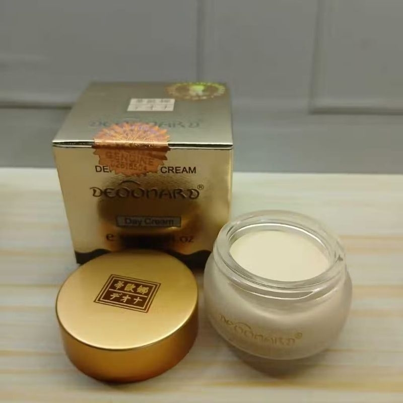 cream deoonard gold siang/malam