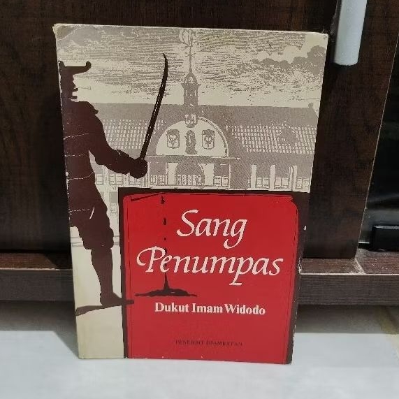 NOVEL DUKUT IMAM WIDODO - SANG PENUMPAS