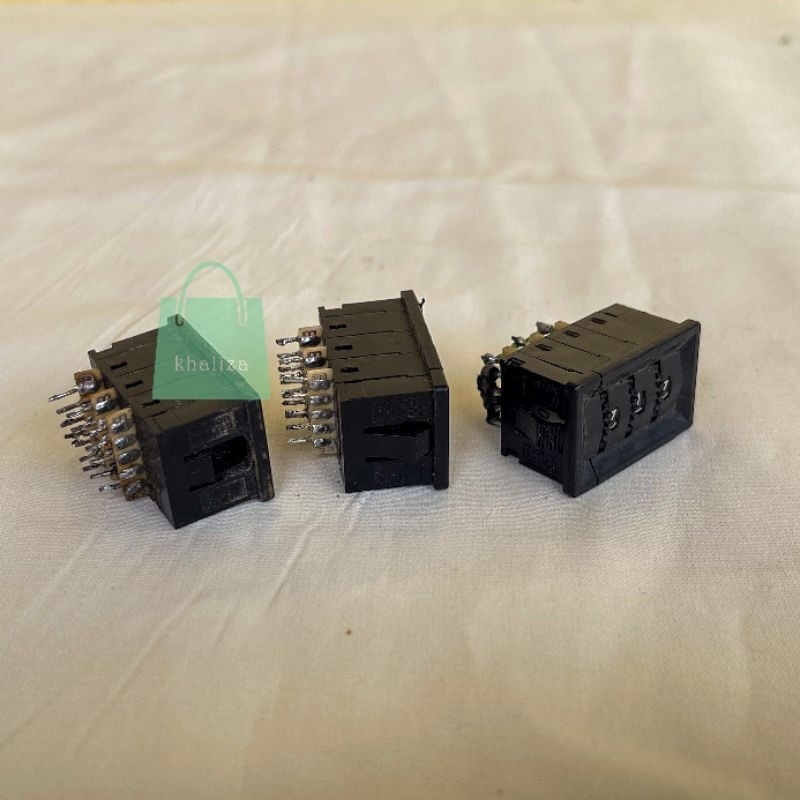 Thumbwheel Switches Omron A7M-2 Pocel HT Icom IC2N