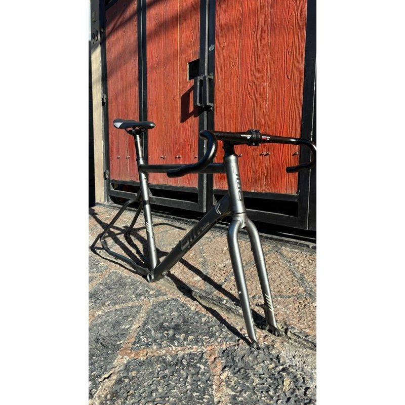 frameset dan groupset bmc ultegra