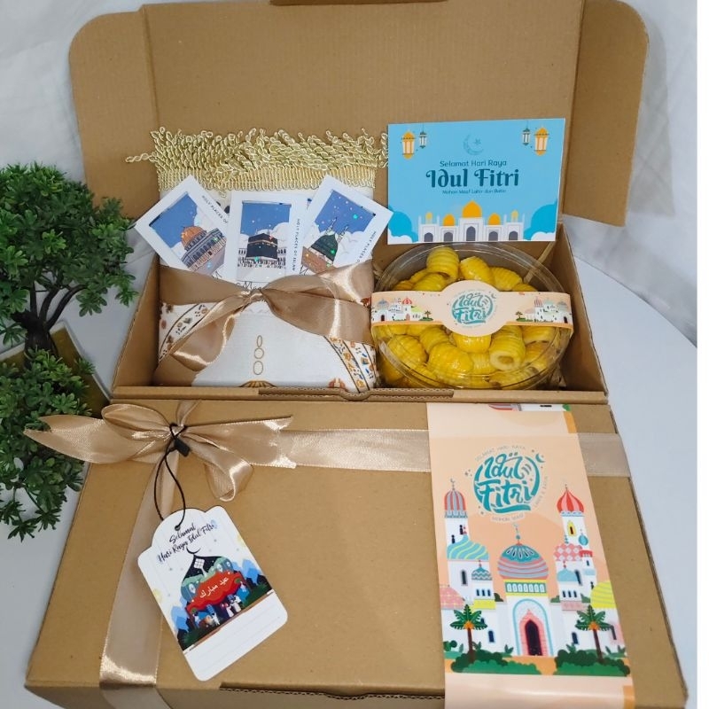 

Hampers Lebaran / Idul Fitri | Hampers Ramadhan | Kado Lebaran Giftbox