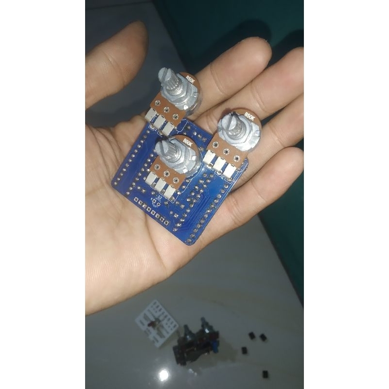 KIT EFEK GITAR DELAY