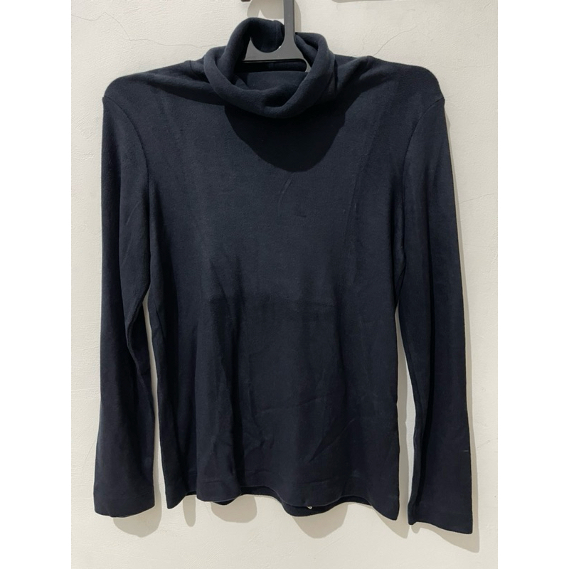 PRELOVED Uniqlo Turtle Neck Navy
