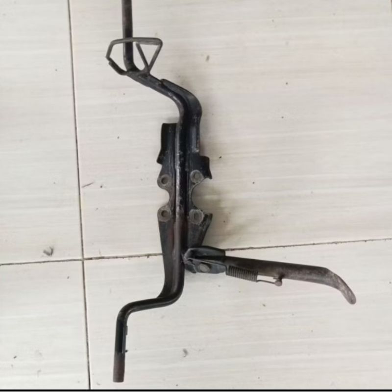 Step bar step depan Yamaha vega ZR PNP jupiter Robot Cabutan original