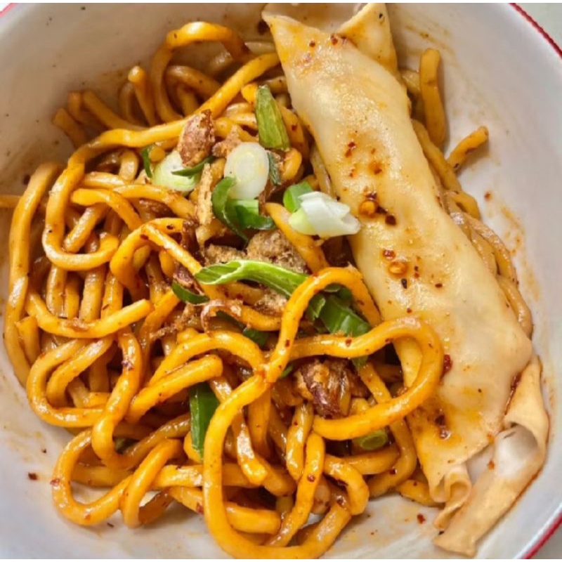 

Kode C | Mie Yamin Pangsit