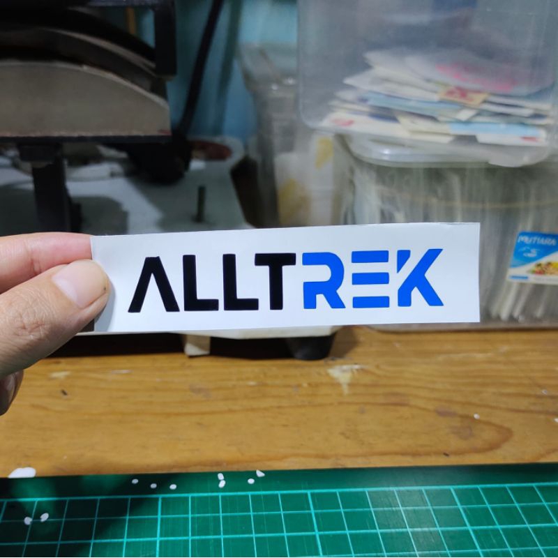 

stiker alltrek sticker cutting gunung keren murah