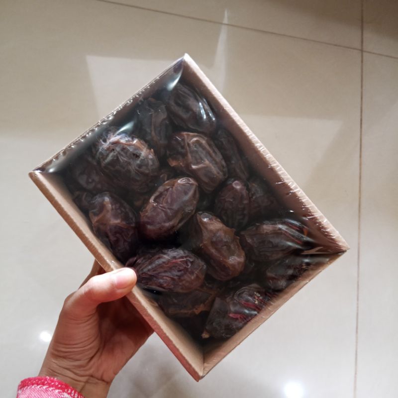 

Kurma Medjoul Dates Palestinian Dates Ranuna Palestina