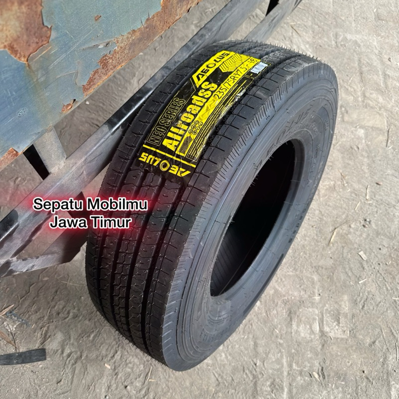 Ban Truck - Ban Truk Aeolus 235/75 R17.5 tubeless