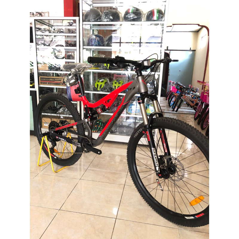Sepeda MTB 27,5” Thrill Ricochet 3.0 T120 Terbaru