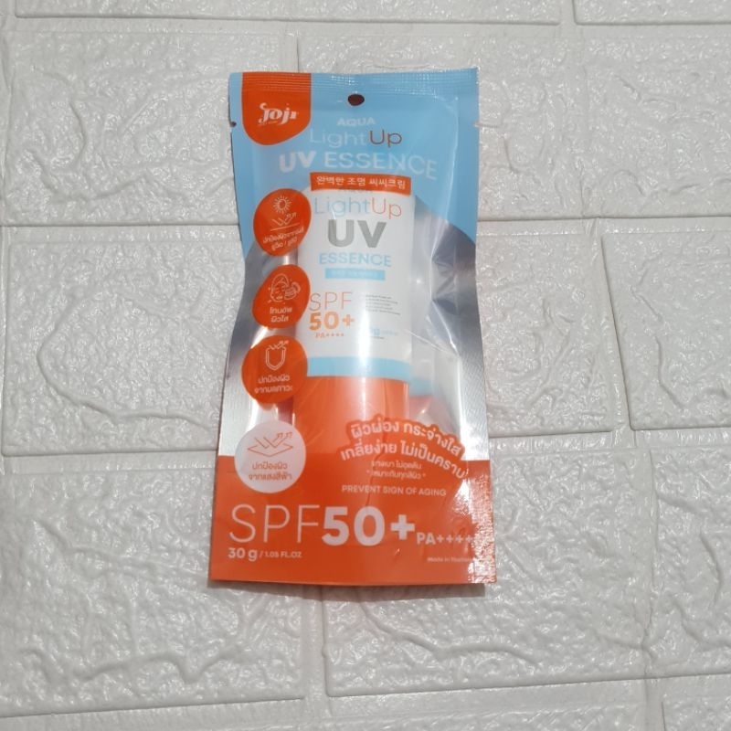 Sunscreen Aqua Light Up Spf 50 +++ Sunscreen Thailand