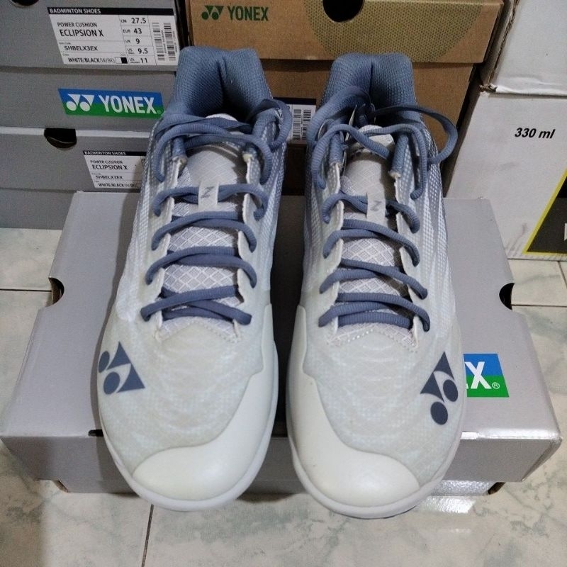 Sepatu Yonex Aerus Z Men