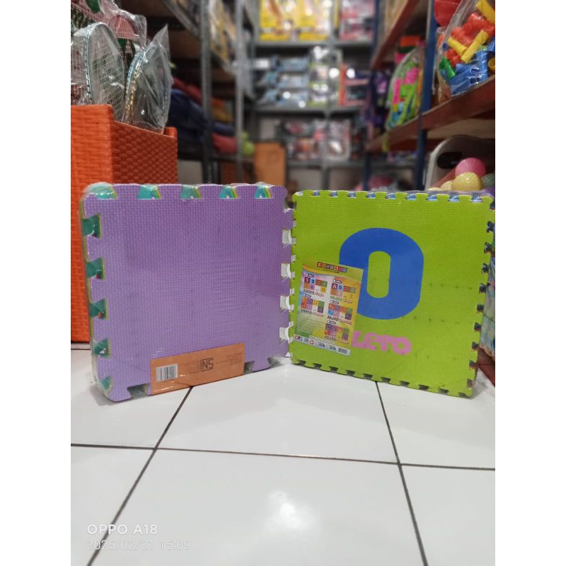 Karpet Puzzle Polos & Angka