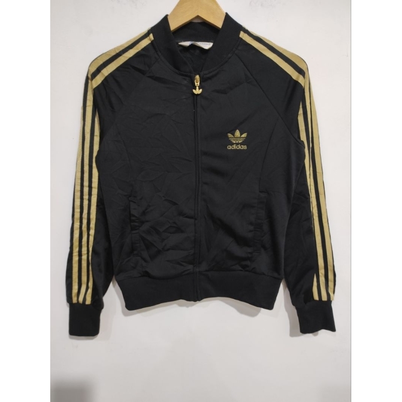 JAKET ADIDAS BIG LOGO