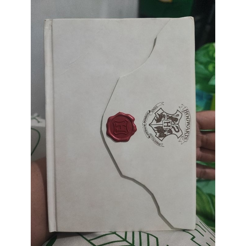 

Envelope Hardcover Book (Buku Amplop) Miniso X Harry Potter