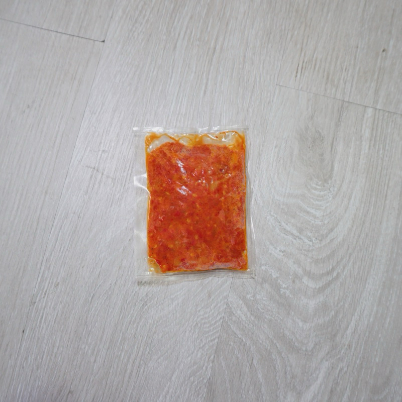 

Sambal Terasi untuk Ayam Kampung Serundeng Extra Sambal Terasi Pedas