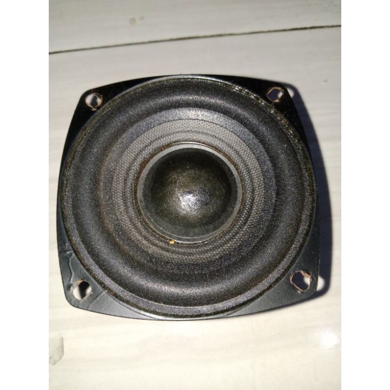 speaker subwofer 4inch, ( second ) bekas simbada kondisi ok ( bunyi )