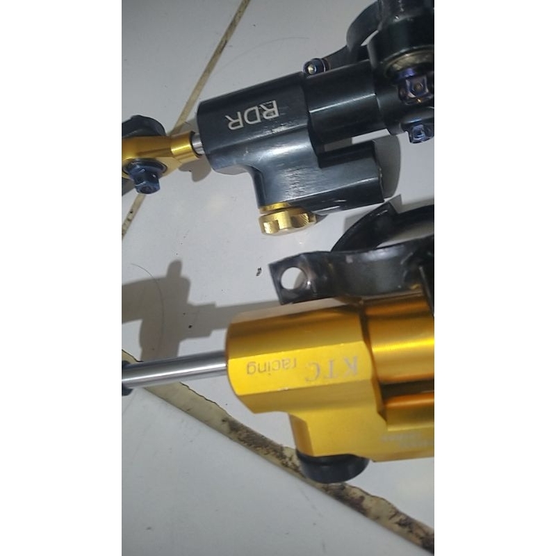 stabilizer stang / steering damper merk PRD Black & KTC Gold