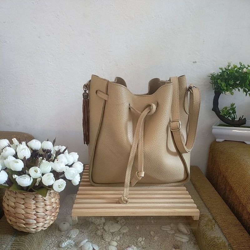 Tas sling bucket serut PL preloved no brand