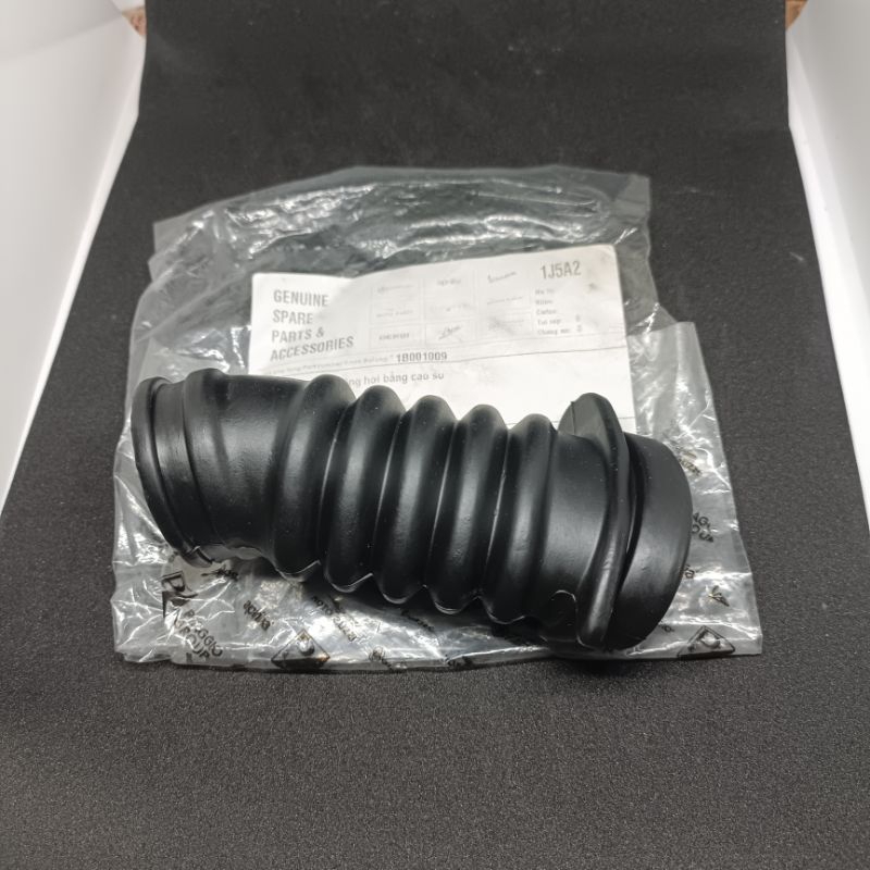 Bellow Cvt Vespa / Selang Udara Cvt Vespa Sprint / Selang Hawa Cvt Vespa Sprint Primavera Original