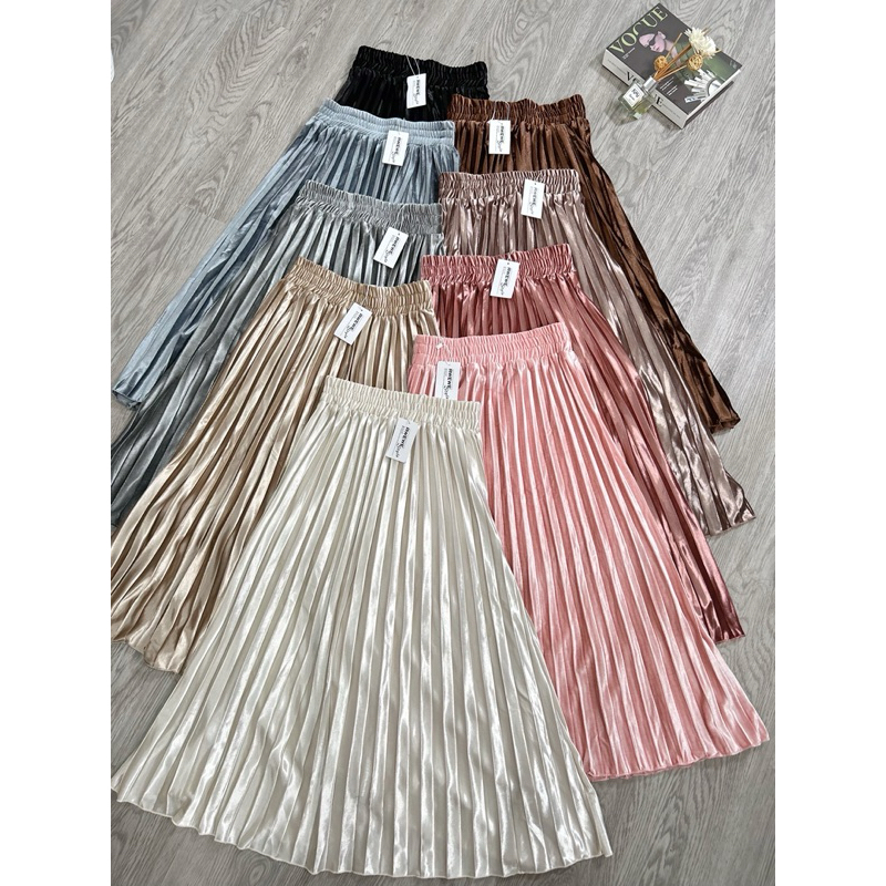 Halmina Skirt / Rok Plisket Pendek