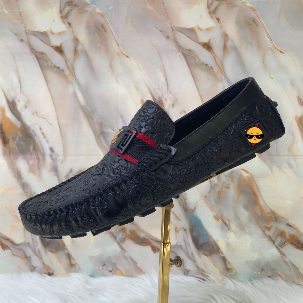 Sepatu Itali Pria Loafers Black Kulit