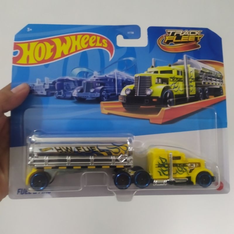 Hot Wheels Track Fleet Fuel & Fire