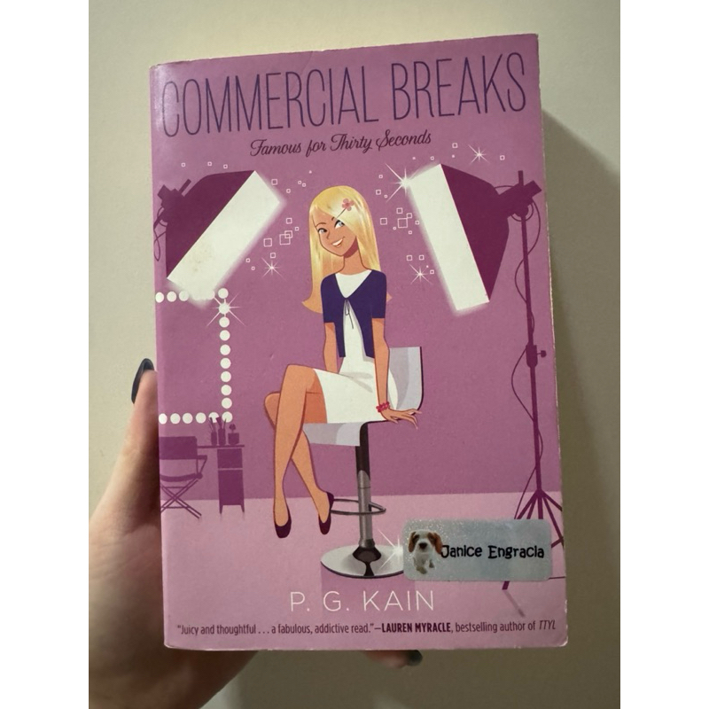 Commercial Breaks: Famous for Thirty Seconds - P. G. Kain SECOND