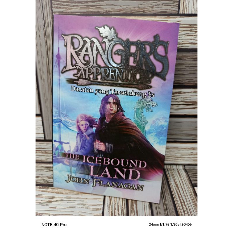 Novel Rangers Apprentice Daratan yang terselubung es The Icebound Land karya John Flanagan