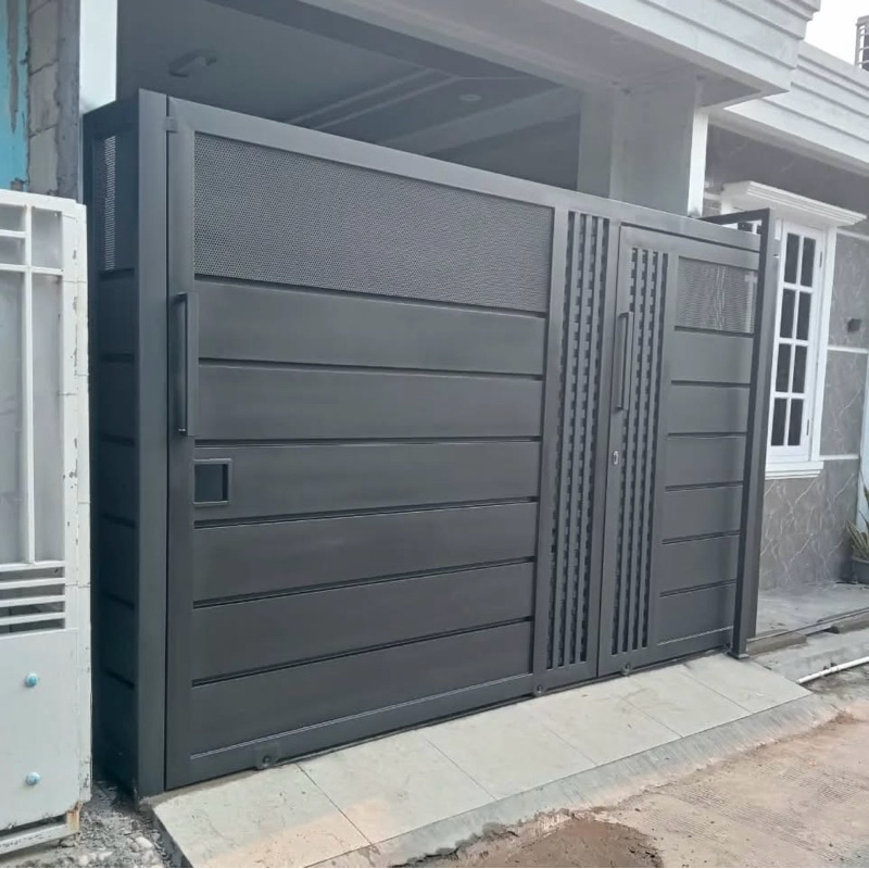 Pintu pagar sliding dorong motif besi plat esser kombinasi Plat perforated