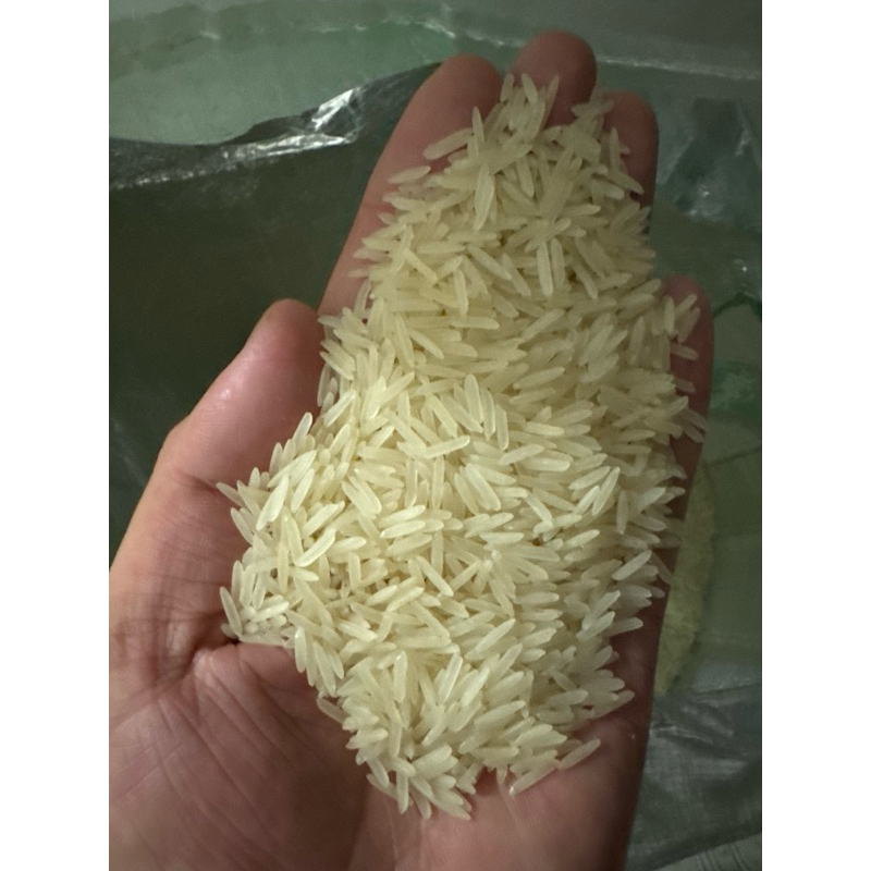 

Beras basmati berkualitas jamin 1 kg beras Arab