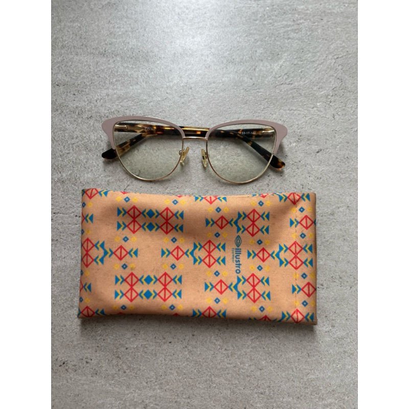 Illustro Frame Kacamata