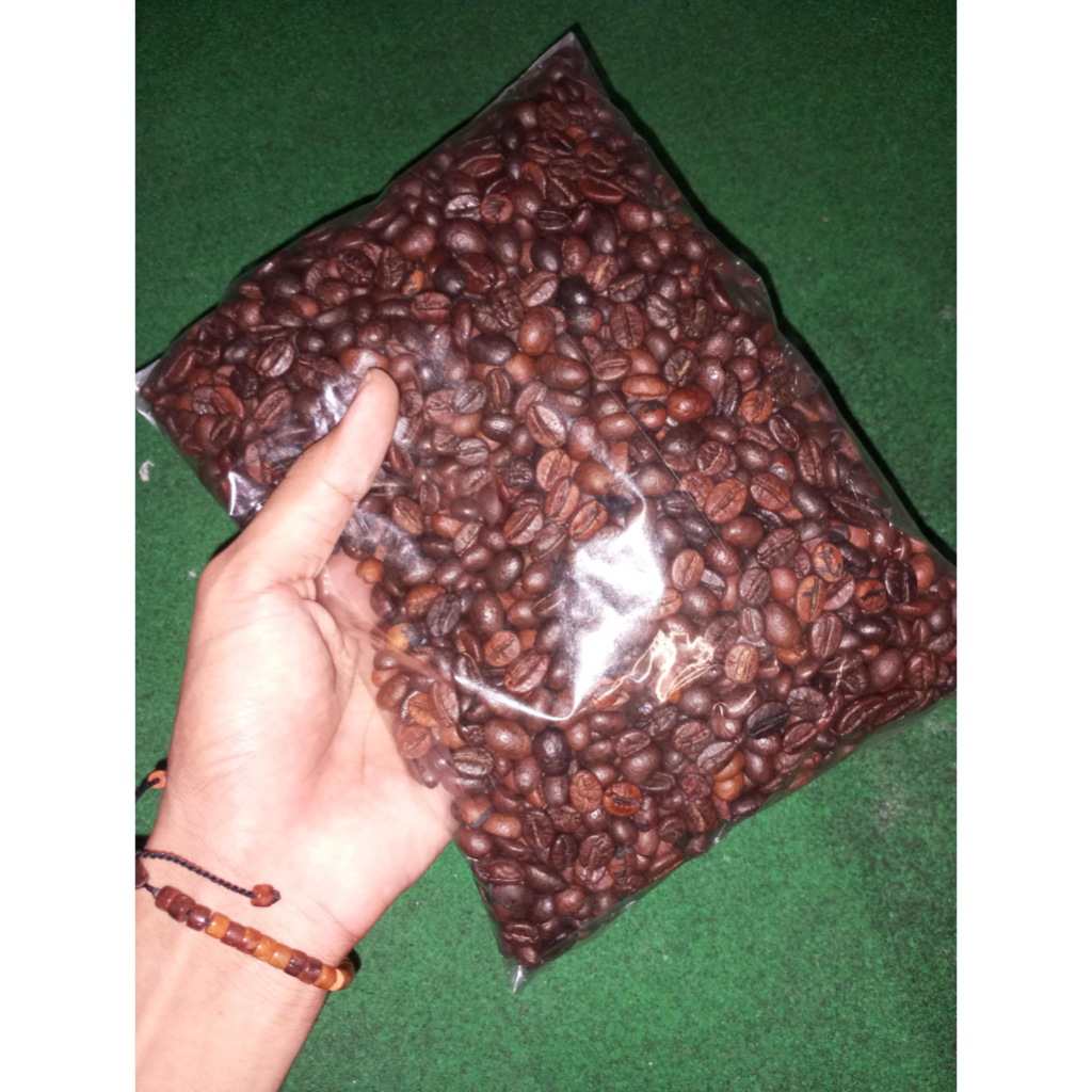 

Kopi biji Mahkota Raja 500 g Original Robusta Dampit Harga Termurah