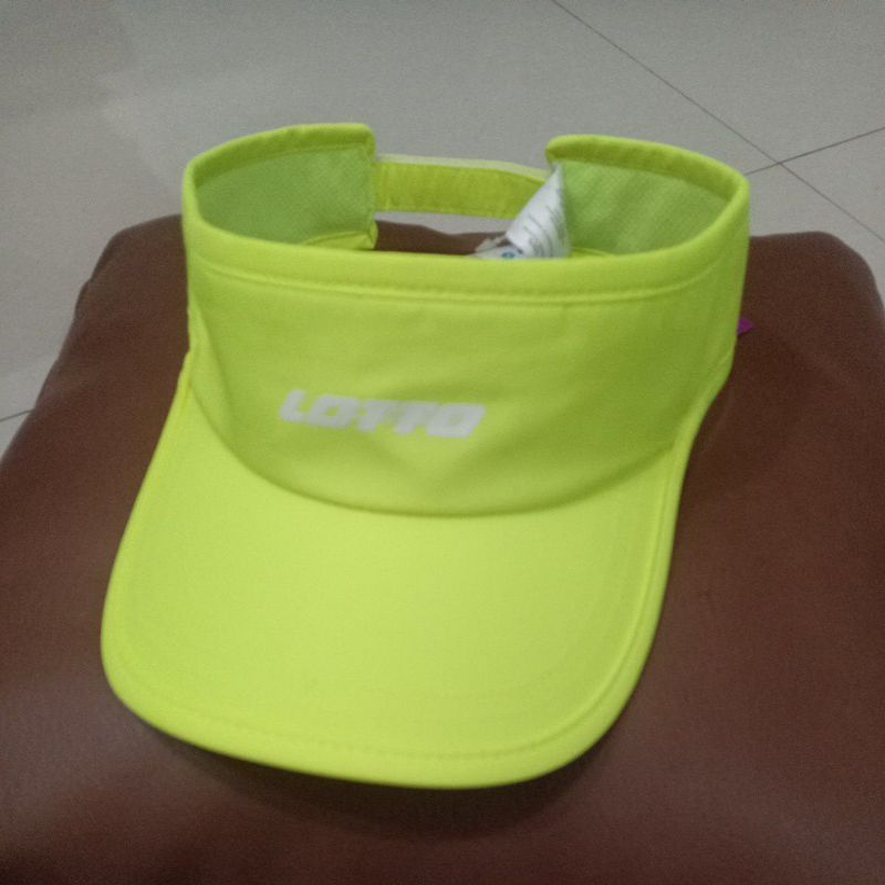 Topi lotto crema visor lime