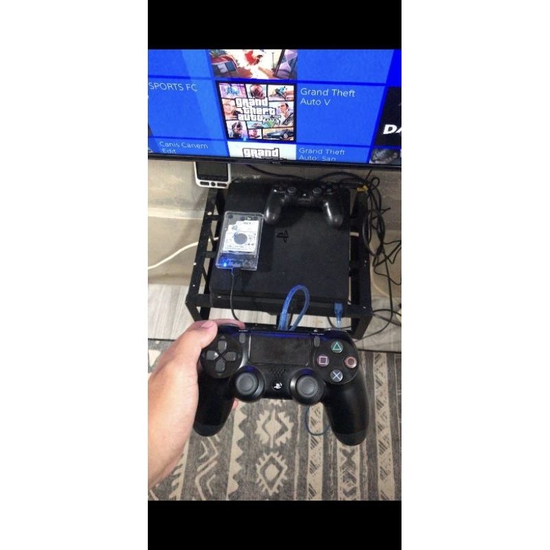 PS 4 Slim Hen 6.72 1tb