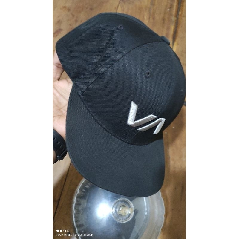 TOPI SNAPBACK RVCA SECOND