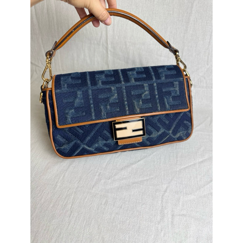 TAS FND ZUCCA DENIM BAGUETTE SATCHEL PRELOVED BAG BRANDED